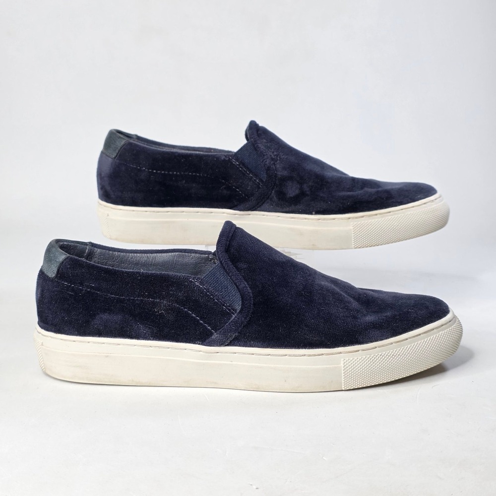 Skechers Sneakers Womens 6 Navy Blue Velvet Slip On Air Cooled Memory Foam Shoes